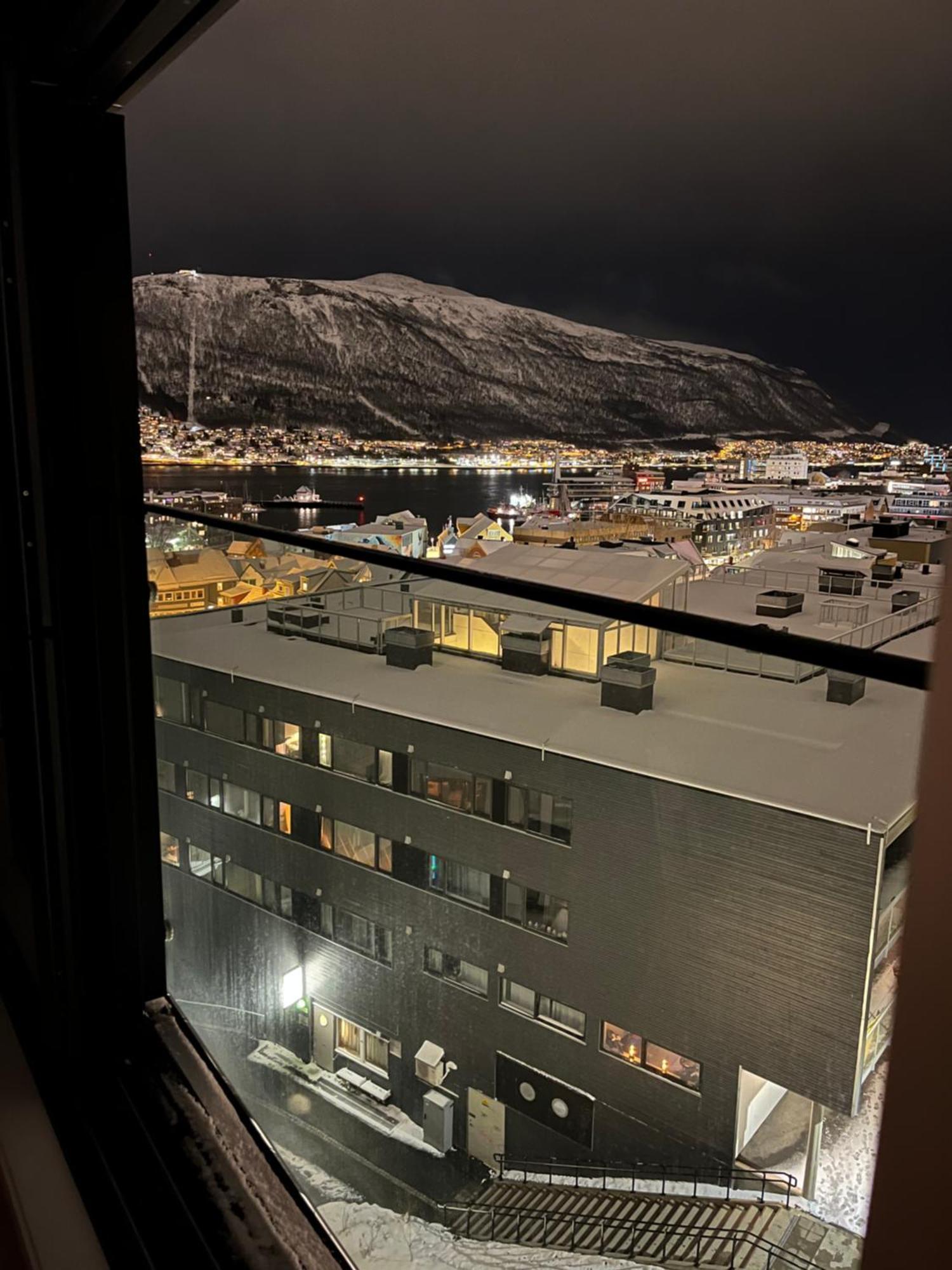 City Center 7Th Floor Apartement With Beautiful View Tromsø Exterior foto
